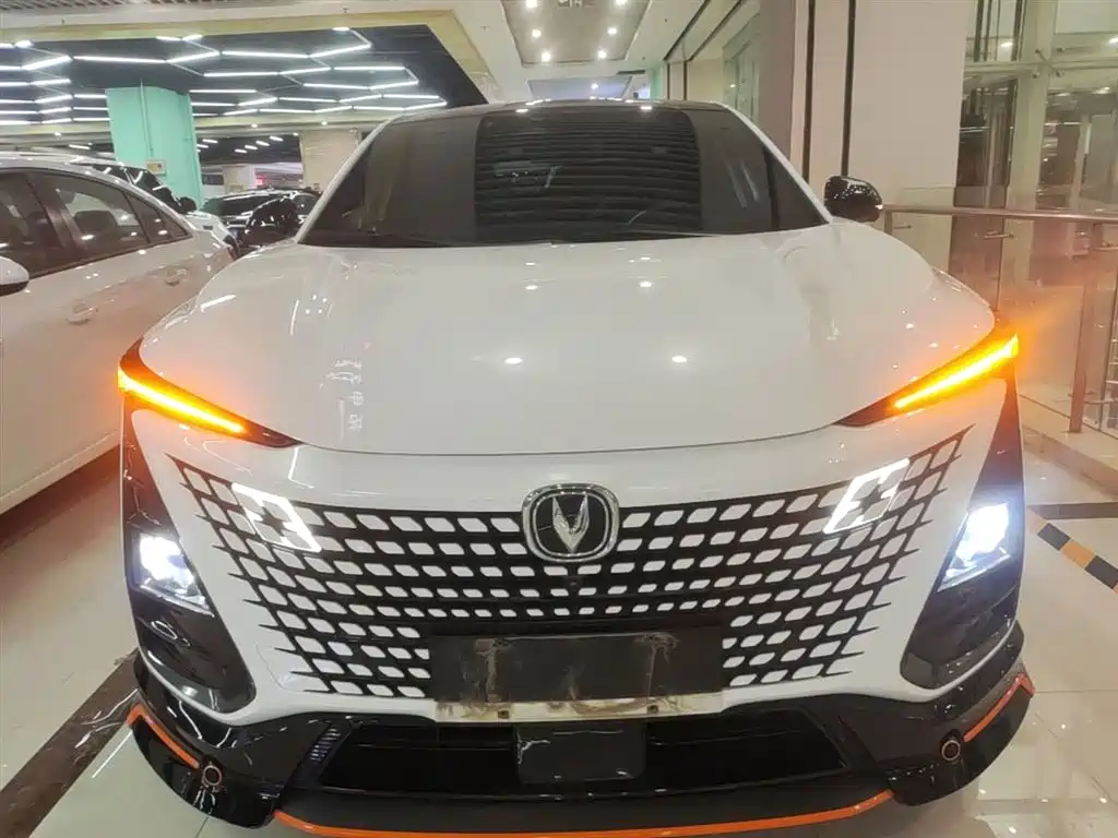 Changan UNI-T 1.5 T Sport Distinguished
