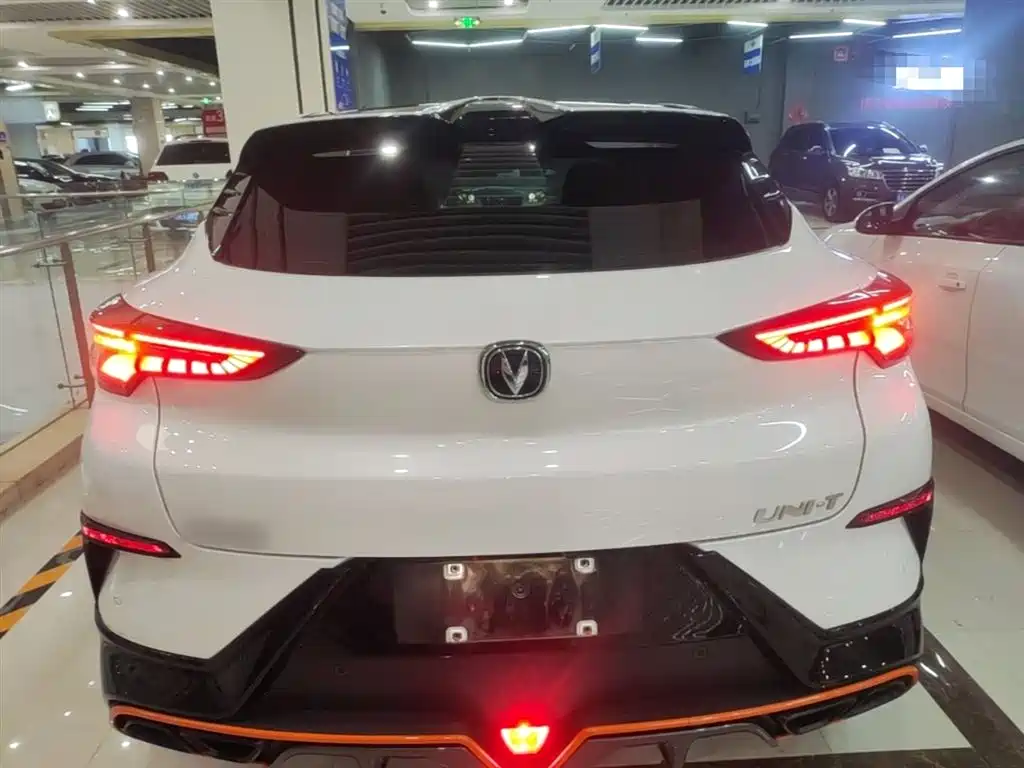 Changan UNI-T 1.5 T Sport Distinguished