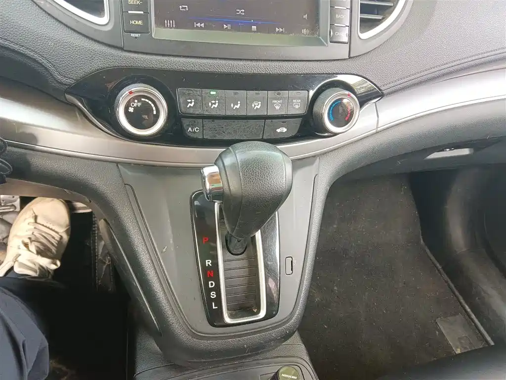 Honda CR-V 2.0 L 2 WD Urban