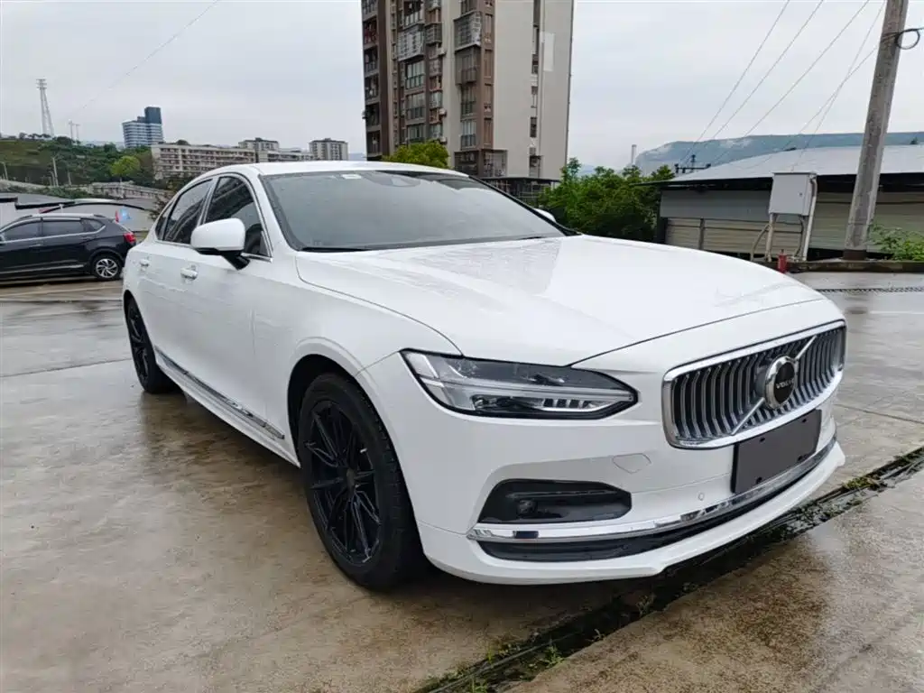Volvo S90 B5 Smart Ease Luxury