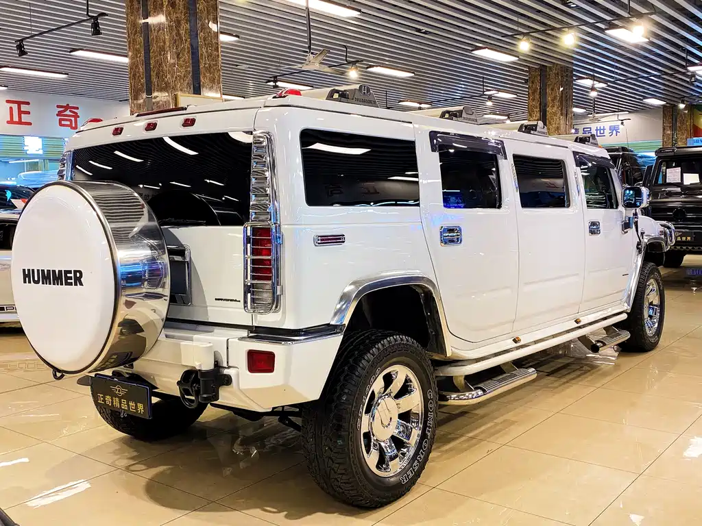 Hummer H2 悍马H2 2010款 6.2 L 加长版