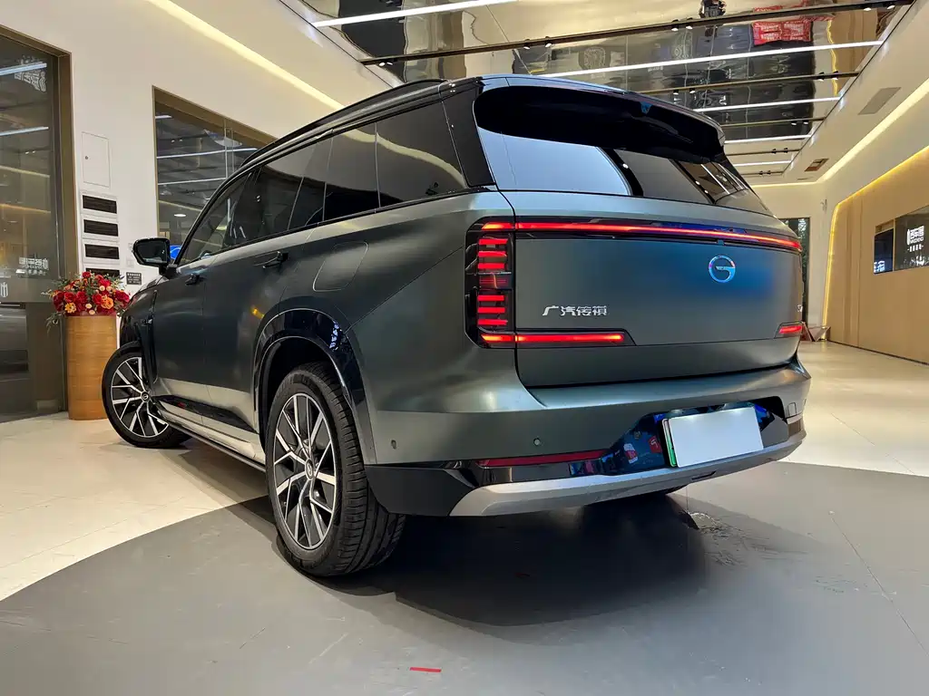 Trumpchi Xiangwang S7 180 km Ultra 4 WD Lidar