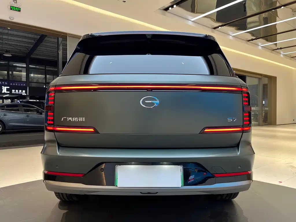 Trumpchi Xiangwang S7 180 km Ultra 4 WD Lidar