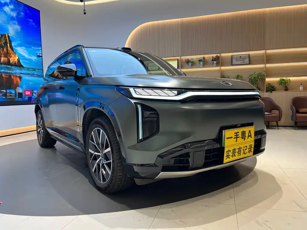 Trumpchi Xiangwang S7 180 km Ultra 4 WD Lidar