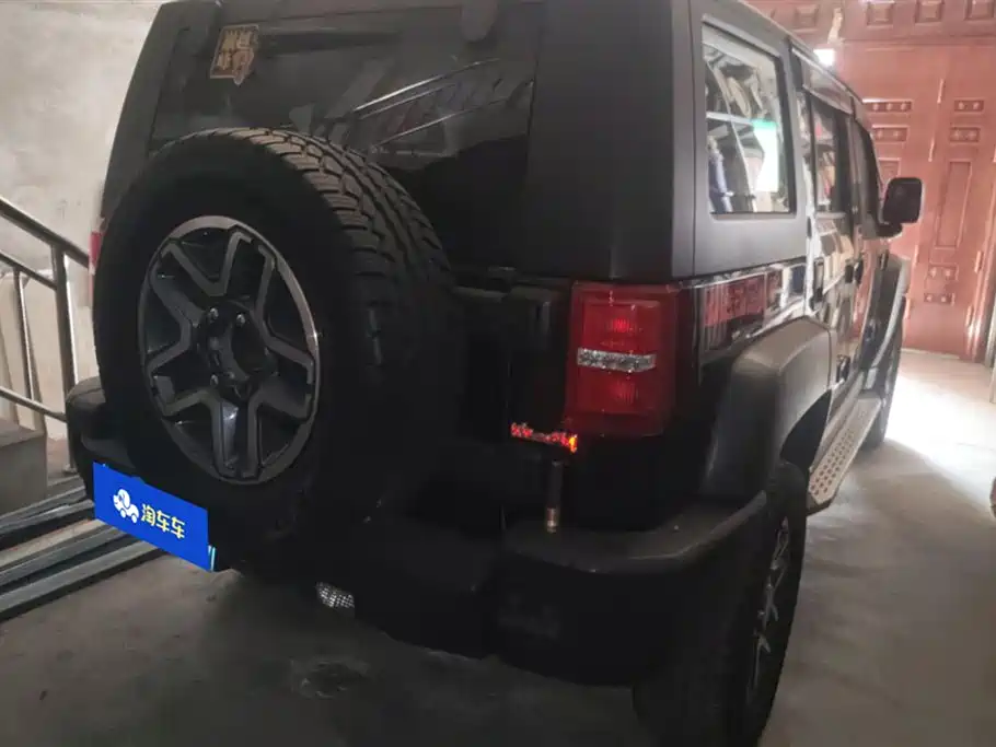 BAIC BJ40 40 L 2.3 T Auto 4 WD Premium