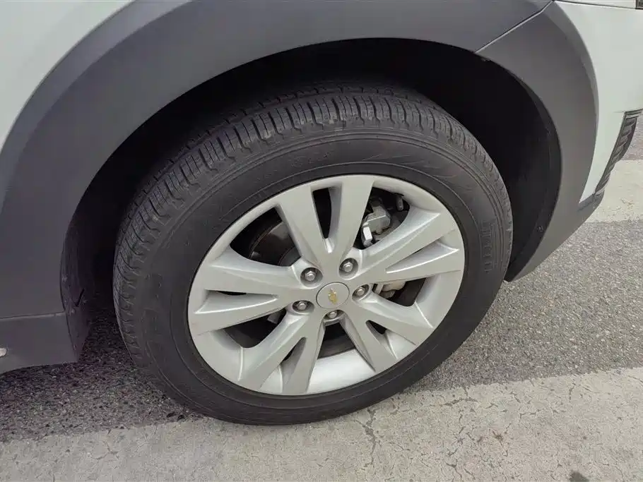 Captiva 2.4 L 4 WD Flagship 7-seat