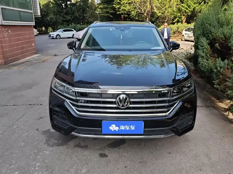 Volkswagen Touareg 3.0 TSI Sharp Edge CN-VI