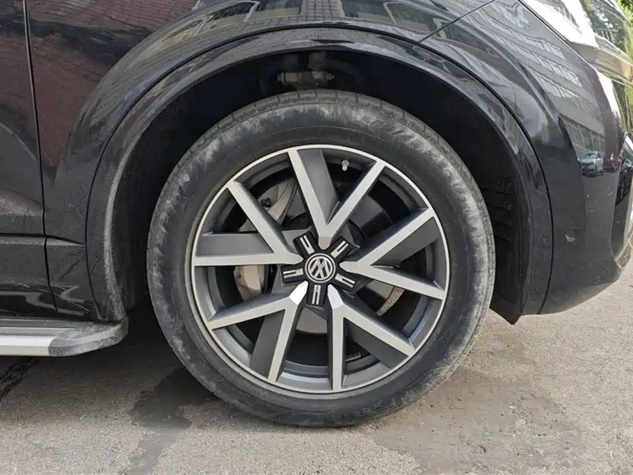 Touareg 3.0 TSI Sharp Edge CN-VI