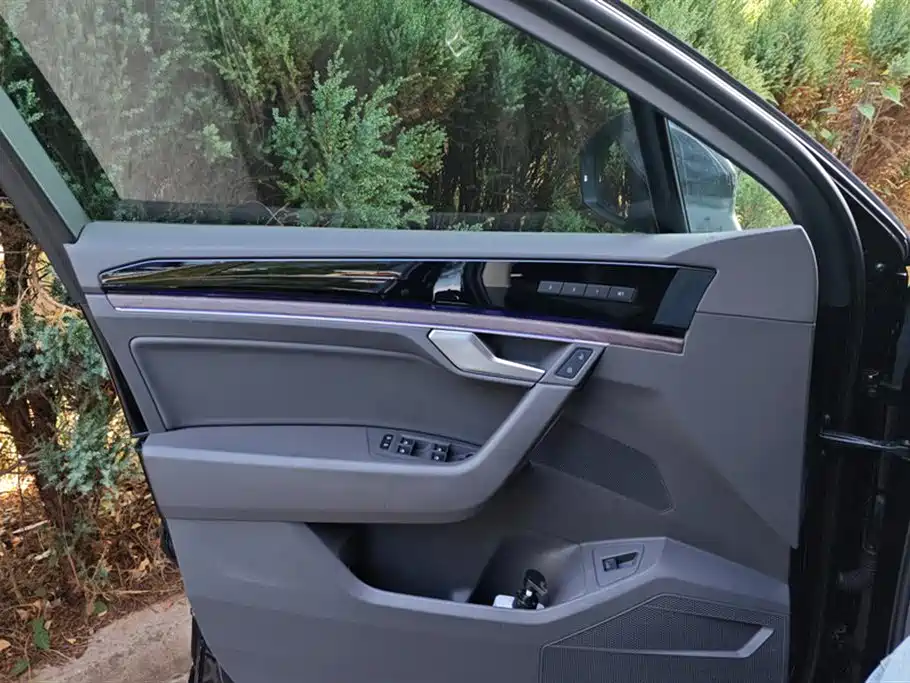 Touareg 3.0 TSI Sharp Edge CN-VI