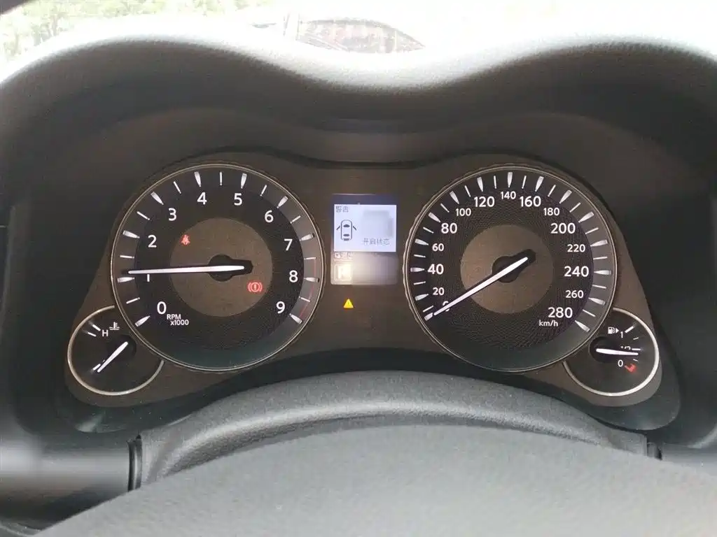 Infiniti Q70 Q70 L 2.5 L Elite