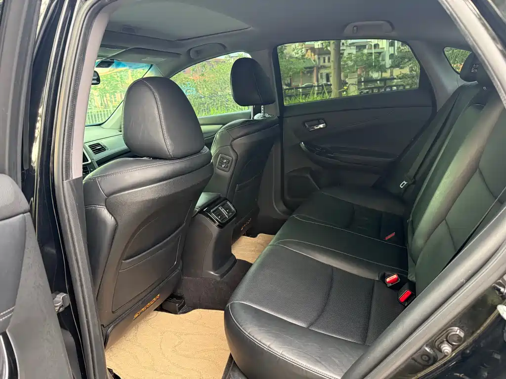 Spirior 2.4 L Distinguished