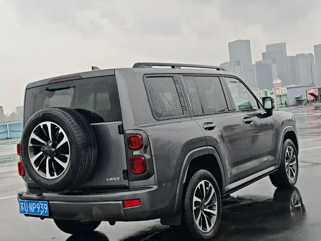 Haval H9 2.0 T Gasoline 4 WD Extreme Realm