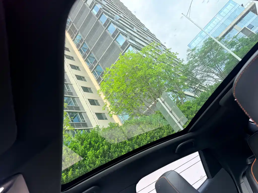 Changan UNI-T 1.5 T Distinguished