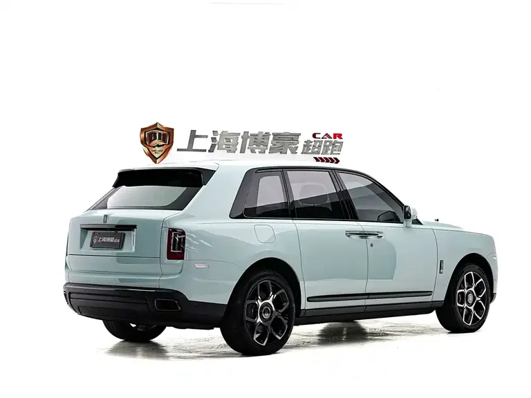 Rolls-Royce Cullinan Black Badge