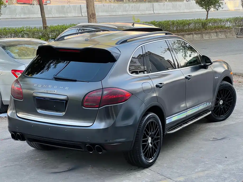 Cayenne Cayenne Diesel