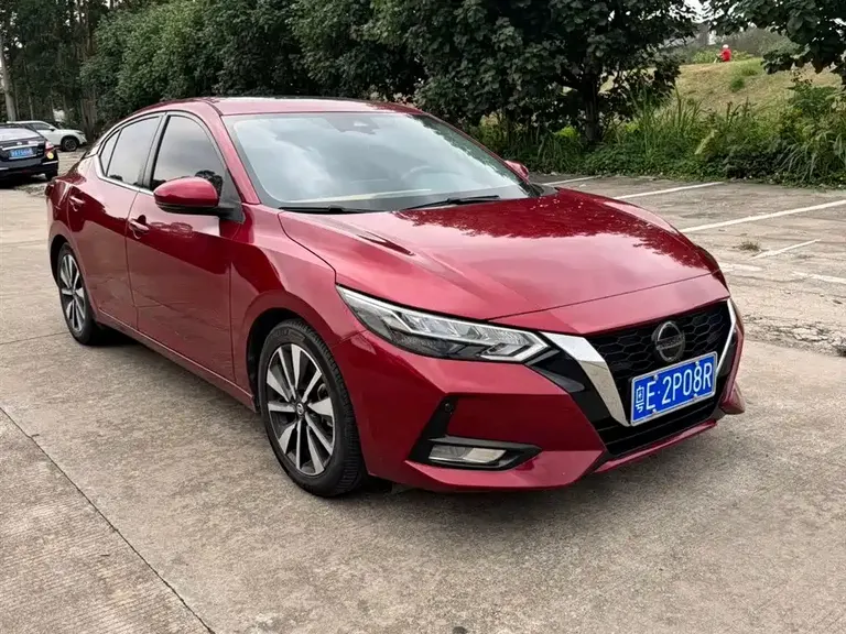 Nissan Sylphy 轩逸 2021款 1.6 L TOP CVT奢享版