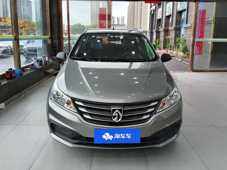 Baojun 310 W 1.5 L Auto Power Enjoyment CN-VI