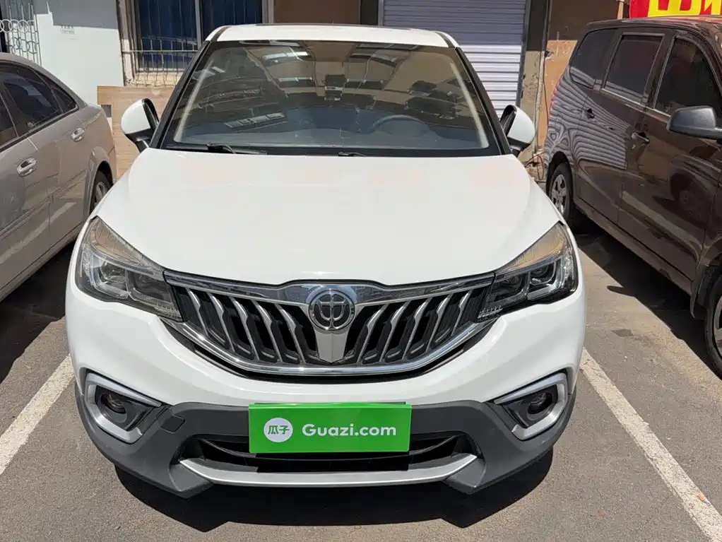 Brilliance V3 1.5 L Auto Intelligent