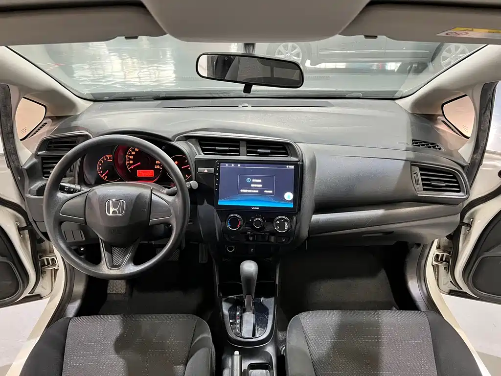 Fit 1.5 L CVT Comfort
