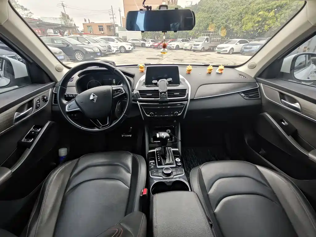 Borgward BX5 20 TGDI Auto 2 WD Pioneer