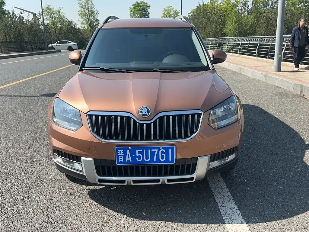 Yeti 1.8 TSI DSG Arctic