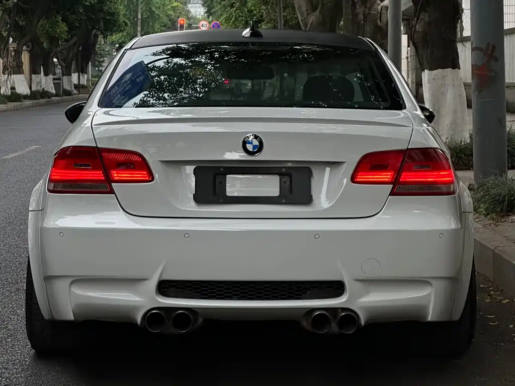 BMW M3 宝马M3 2010款 M3 4.0 L 手动