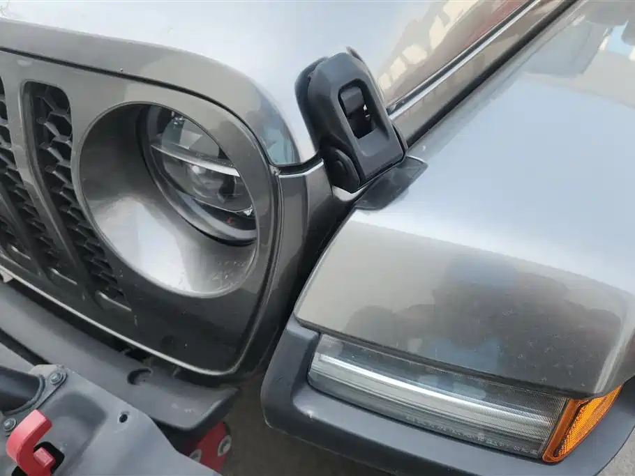 Wrangler NEV 4-door 2.0 T 4 xe Sahara