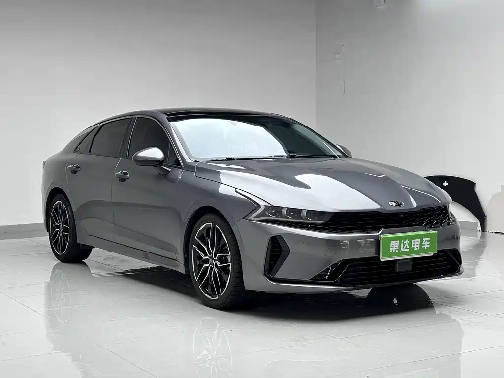 Kia K5 380 T GT-Line Flagship