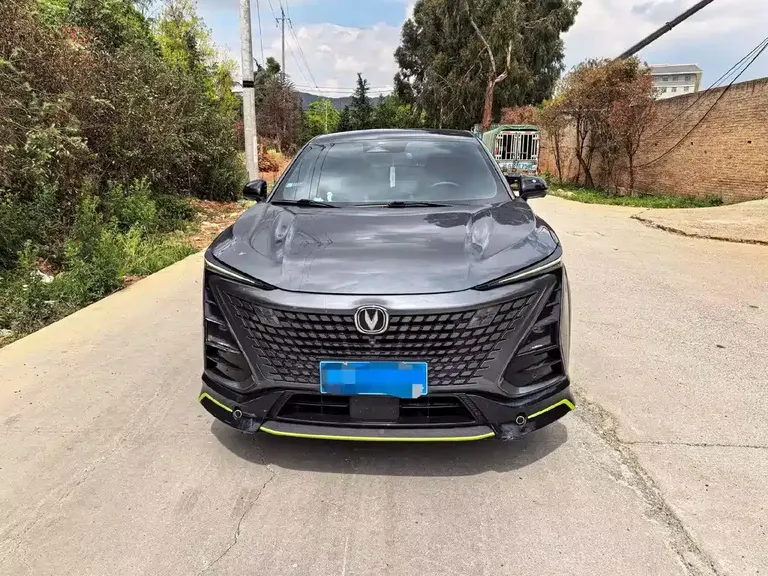 Changan UNI-T 1.5 T Sport Distinguished