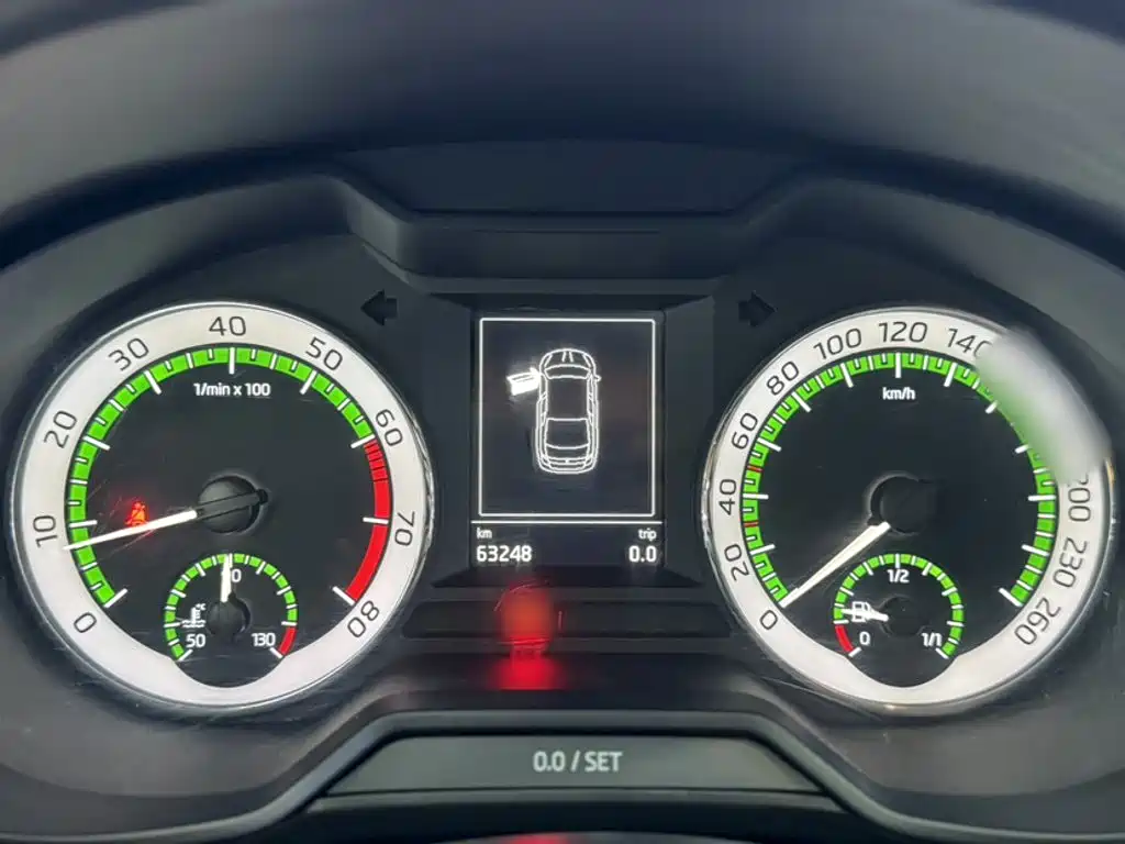 Octavia TSI280 DSG Luxury