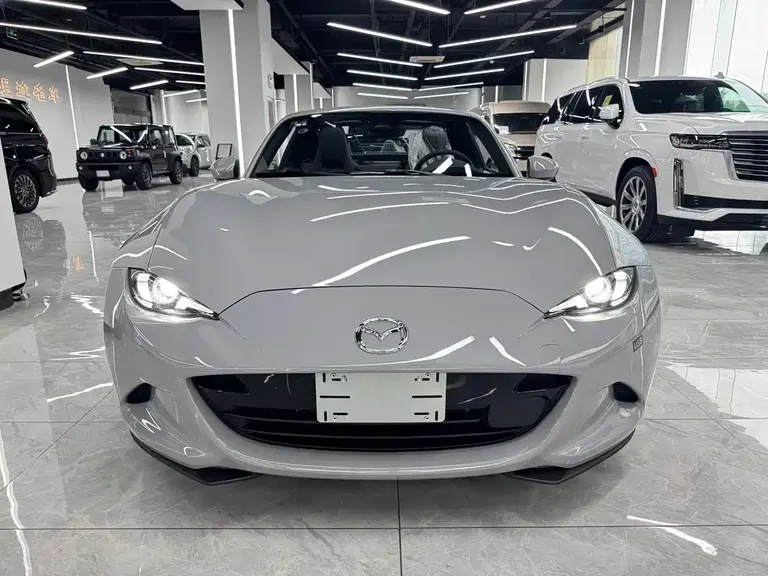 Mazda MX-5 马自达MX-5 2025款 2.0 L 自动
