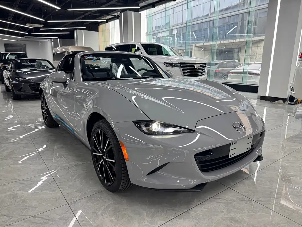 Mazda MX-5 马自达MX-5 2025款 2.0 L 自动