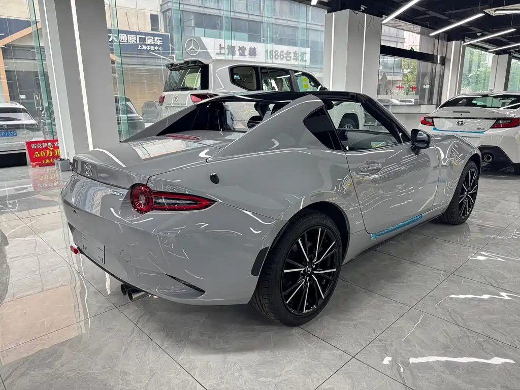 Mazda MX-5 马自达MX-5 2025款 2.0 L 自动