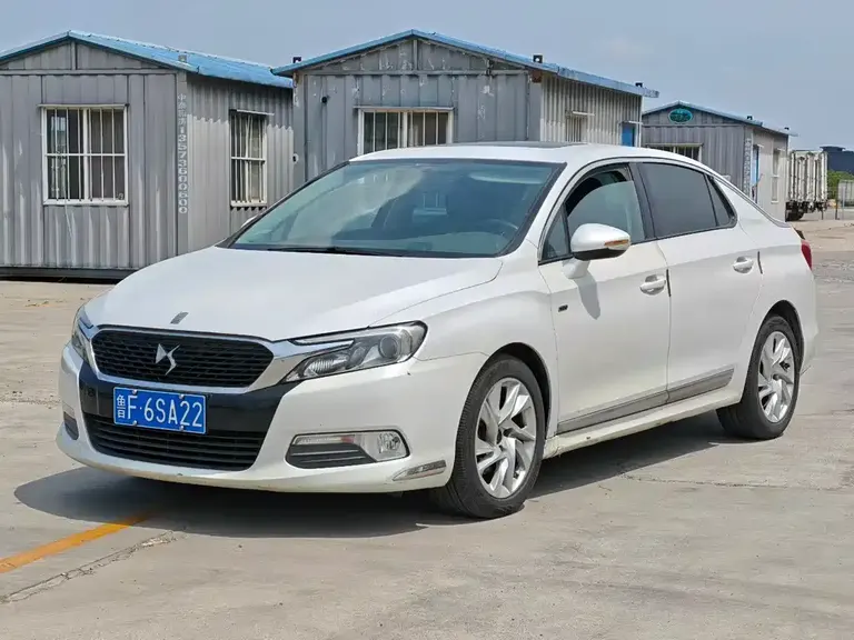 DS 5 LS 1.6 T Style THP160