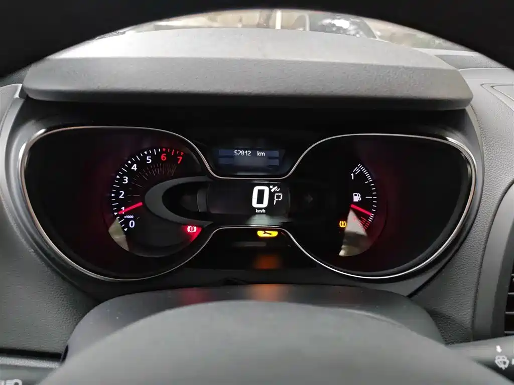 Captur TCe190 Urban Agile