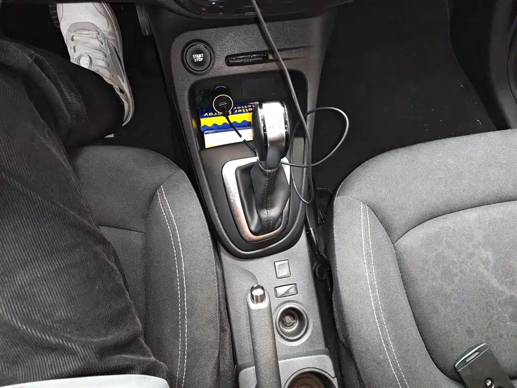 Captur TCe190 Urban Agile