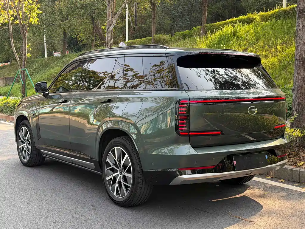 Trumpchi Xiangwang S7 180 km Ultra 4 WD Lidar