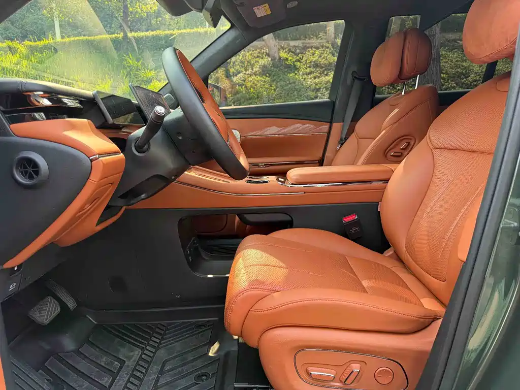 Trumpchi Xiangwang S7 180 km Ultra 4 WD Lidar