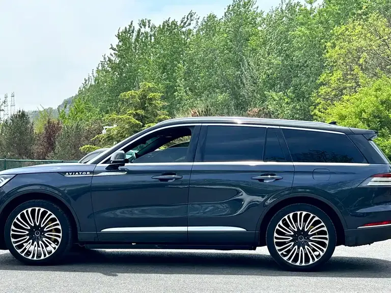 Lincoln Aviator 3.0 T V6 4 WD Graceful