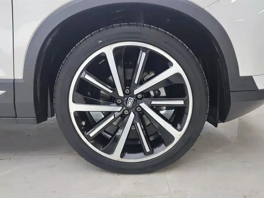Besturn T77 230 TID Auto Premium CN-V