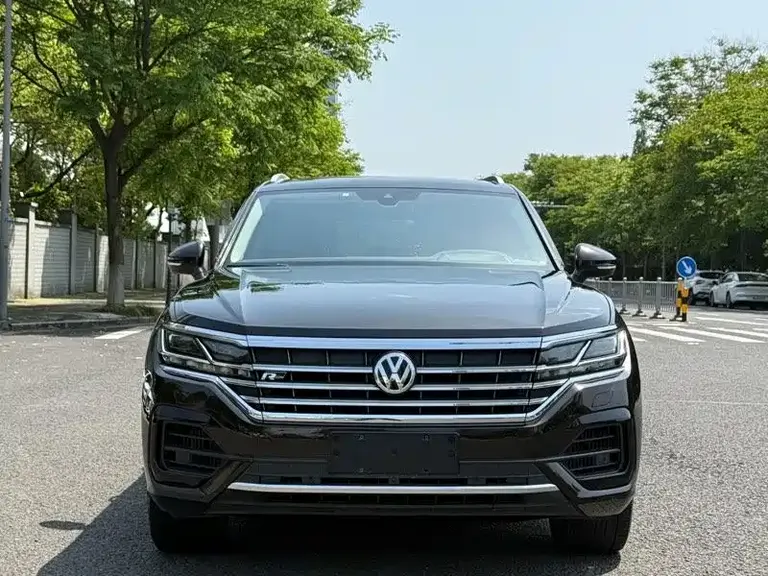 Volkswagen Touareg 3.0 TSI Sharp Enjoyment CN-VI