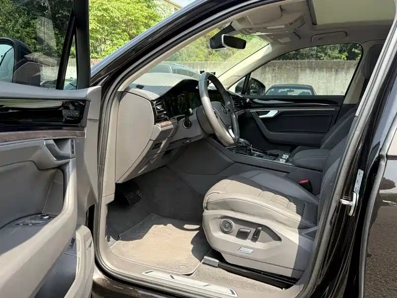 Touareg 3.0 TSI Sharp Enjoyment CN-VI