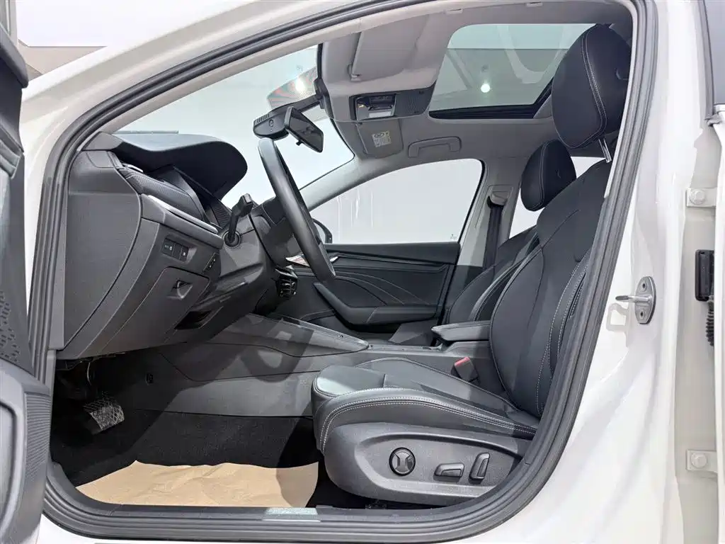 Octavia PRO TSI280 DSG Distinguished