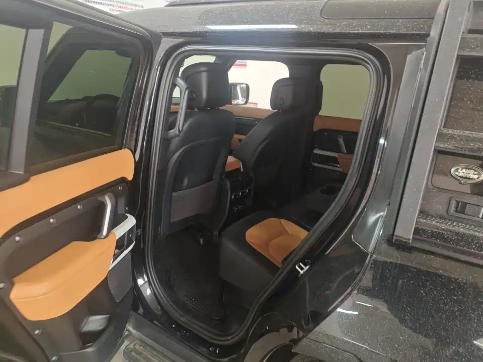 Land Rover Defender Facelift 110 3.0 T P400 X-DYNAMIC HSE