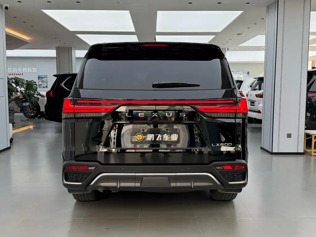 Lexus LX 600 US Spec