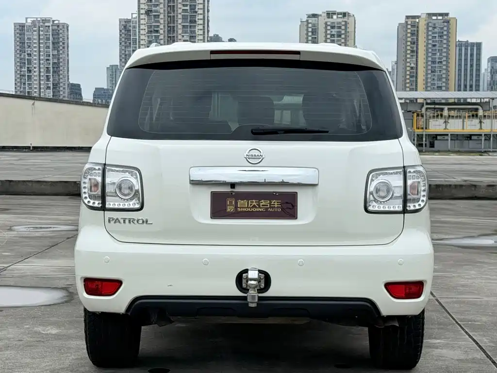 Patrol 4.0 L Middle East
