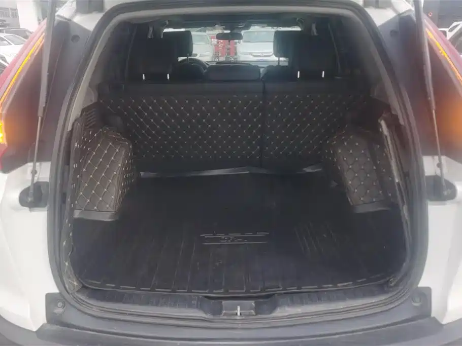Honda CR-V 240 TURBO CVT 2 WD Urban