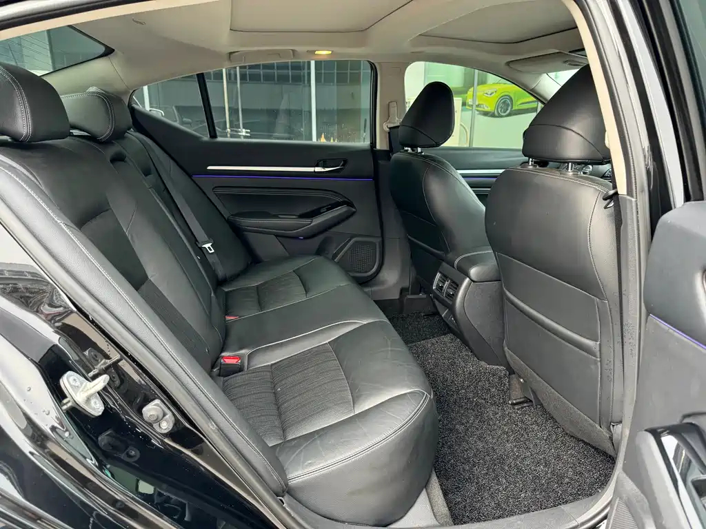 Teana Facelift 2.0 T XL Upper AD1 Smart Enjoyment Navigator