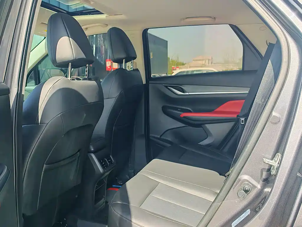 Changan CS55 PLUS Blue Whale 1.5 T DCT Luxury