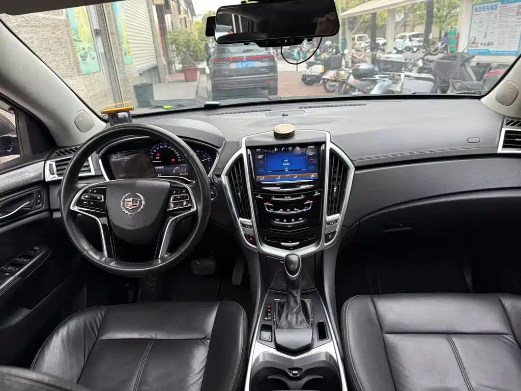Cadillac SRX 3.0 L Comfort